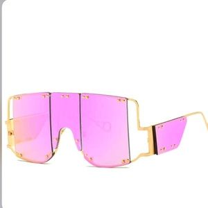 Large Oversized sunglasses